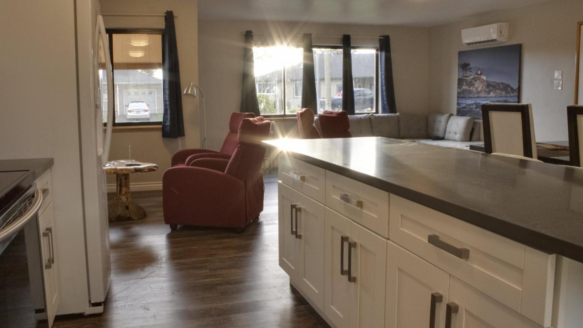 Private Home - Playground, Jumping Mat, Bbq, Darts, Firepit, Gazebo, 4 Smart Tvs, White Cotton Bedding, - The Redwood Cul-De Sac Beach Retreat Crescent City Buitenkant foto
